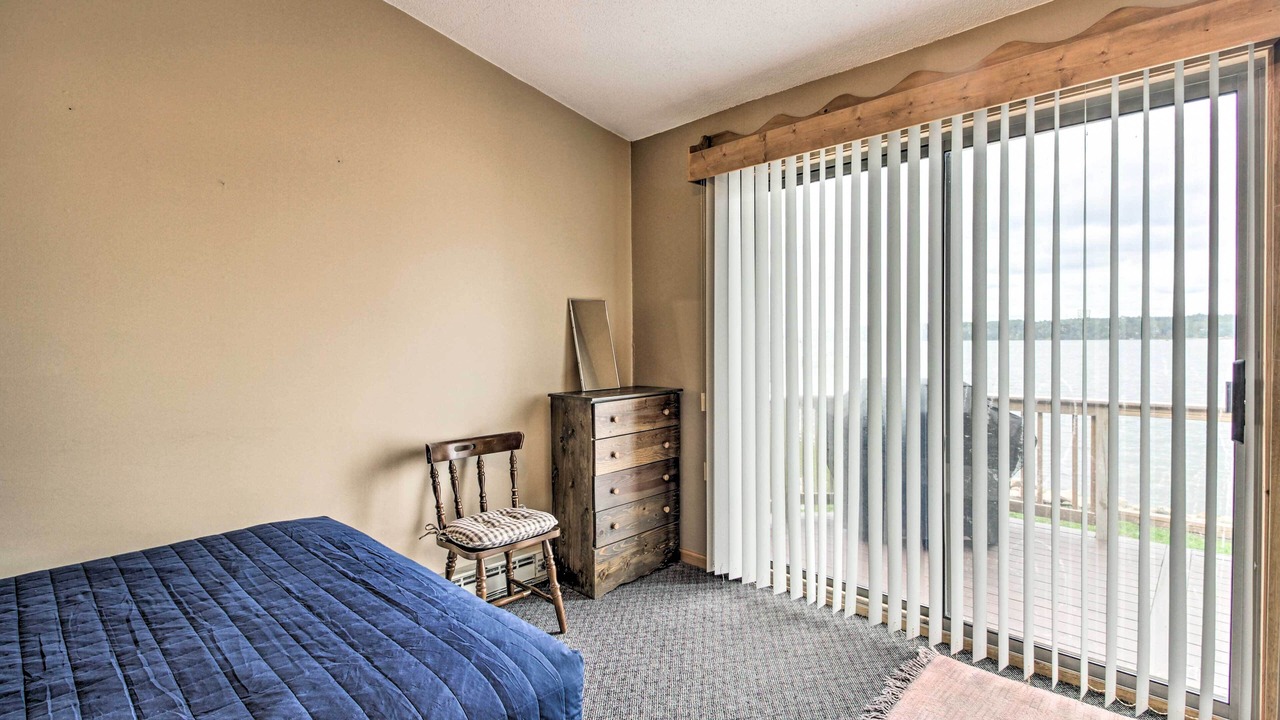 Photo of Bedroom in Motley
