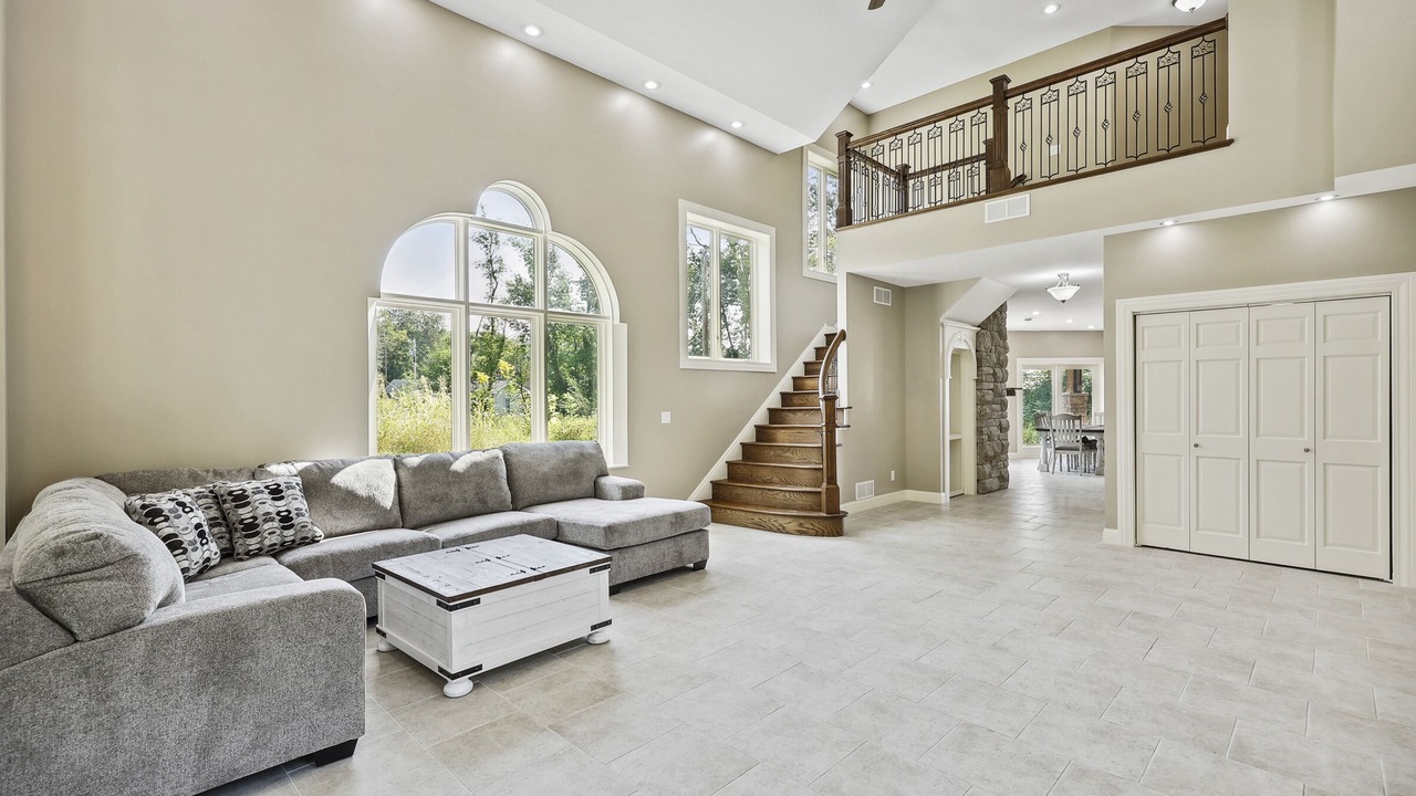 Photo of Livingroom in Rush City