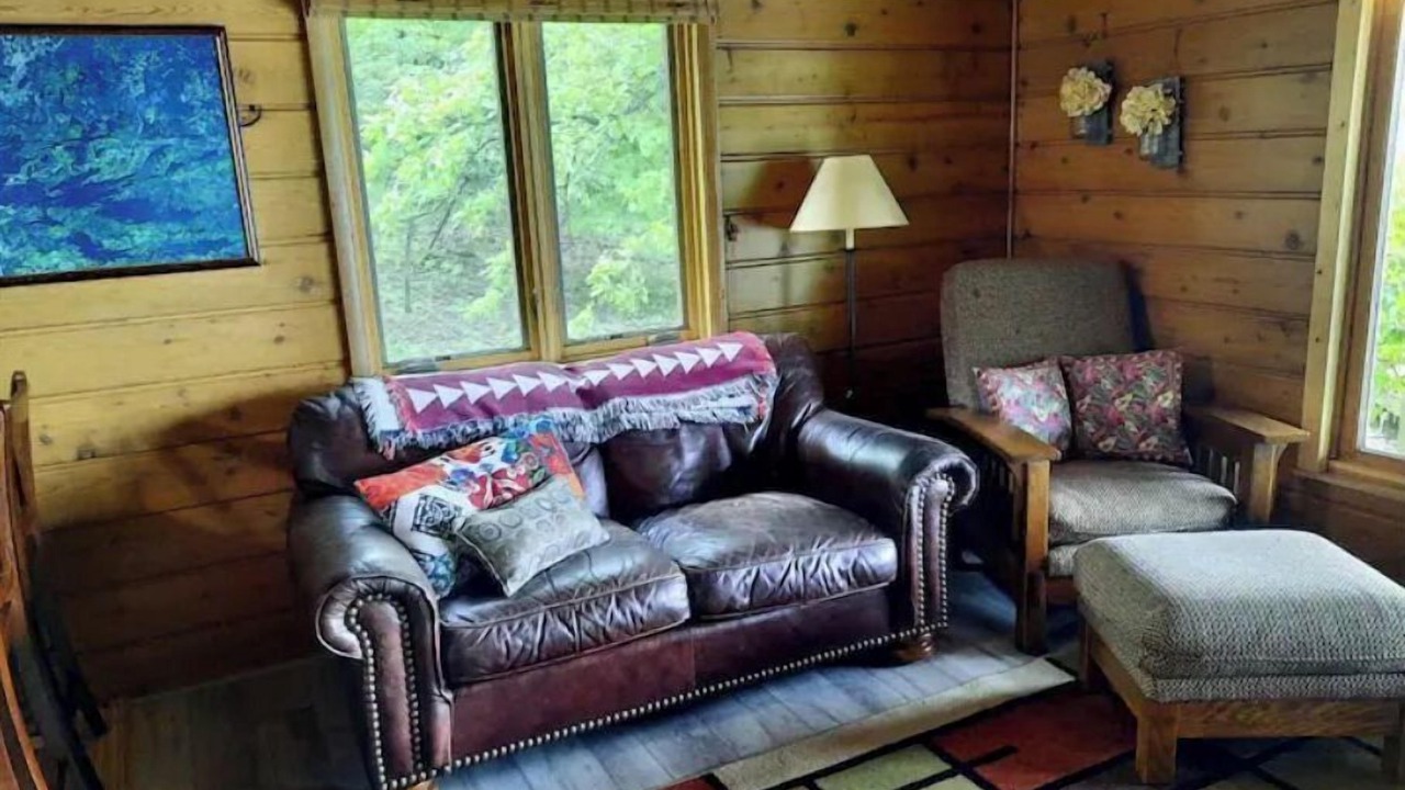 Photo of Livingroom in International Falls