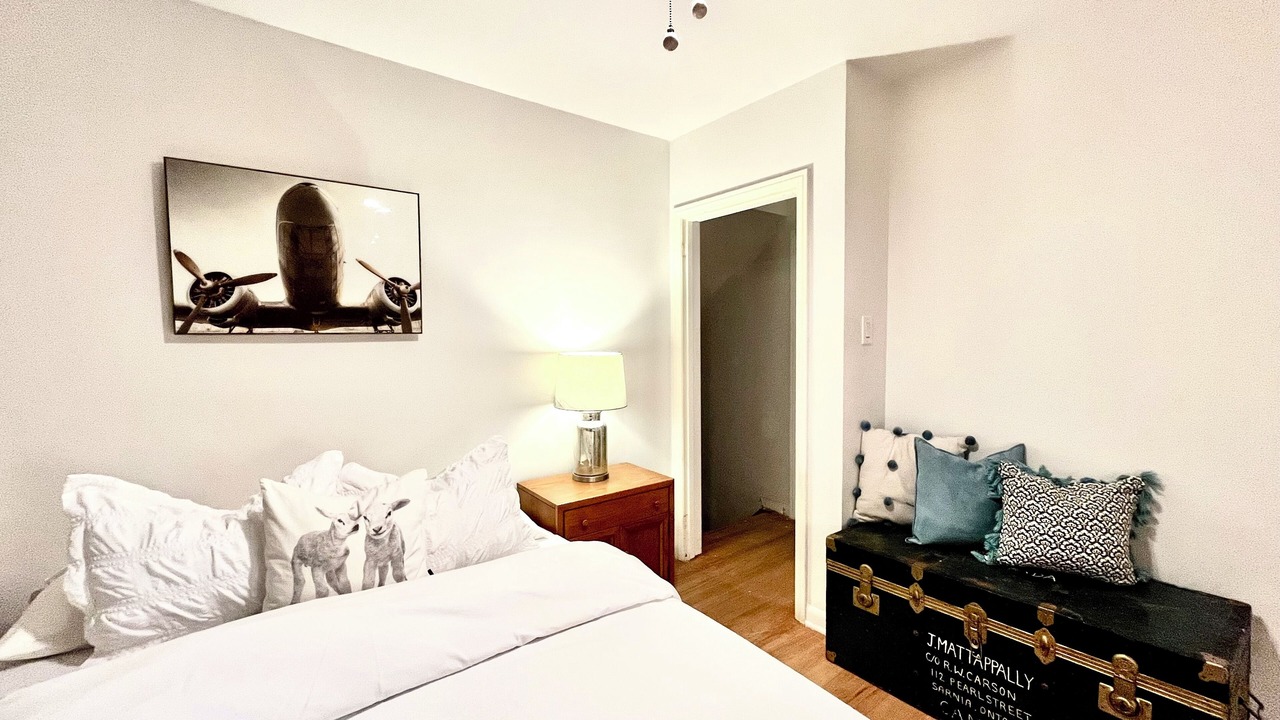 Photo of Bedroom in Sarnia