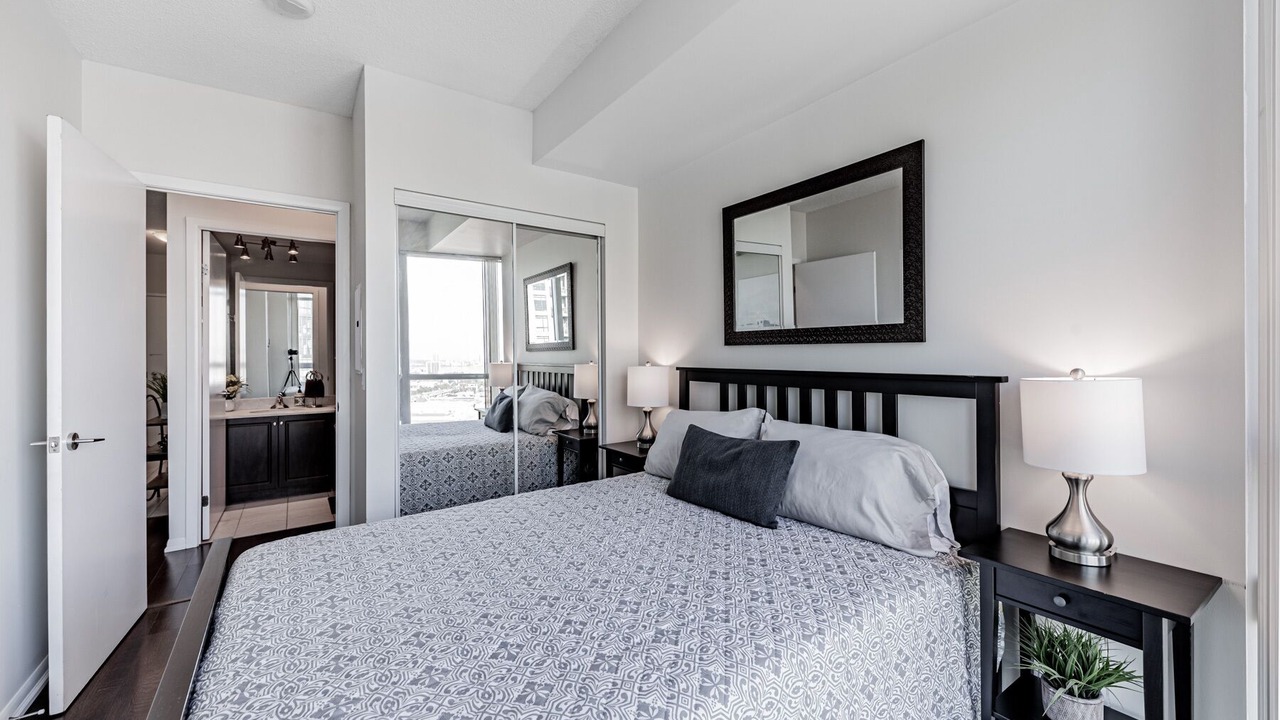 Photo of Bedroom in Bathurst Quay