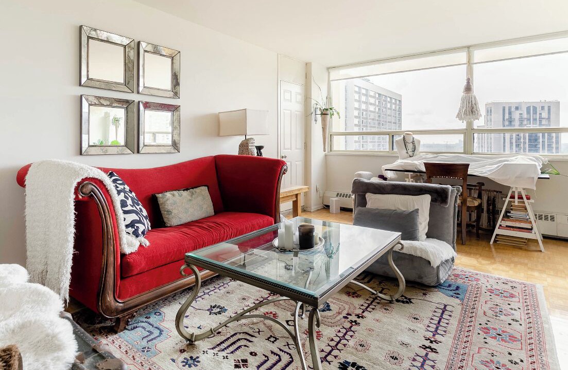 Photo of Livingroom in Victoria Village