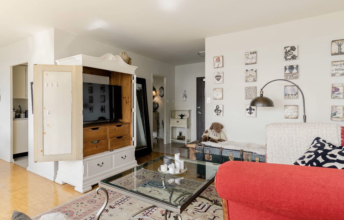 Photo of Livingroom in Victoria Village