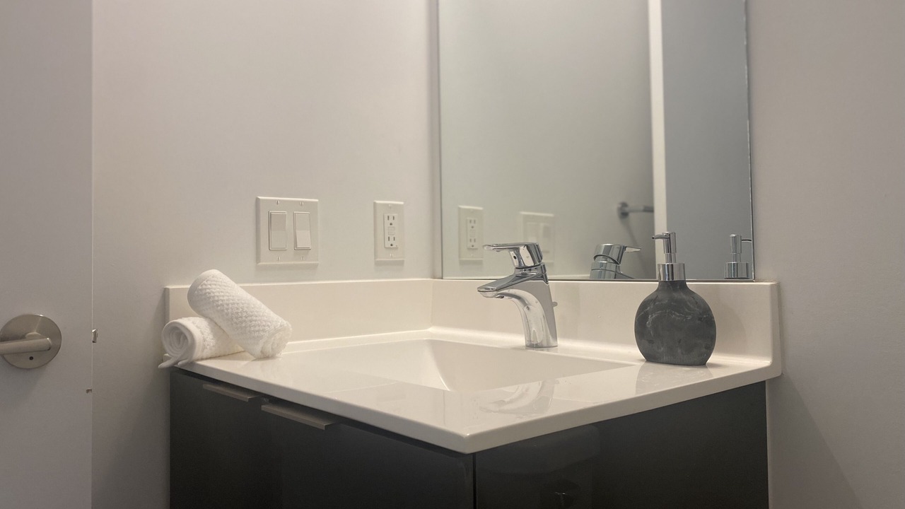 Photo of Bathroom in Humber Bay