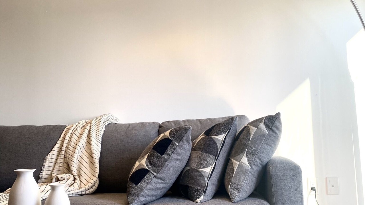 Photo of Livingroom in Humber Bay