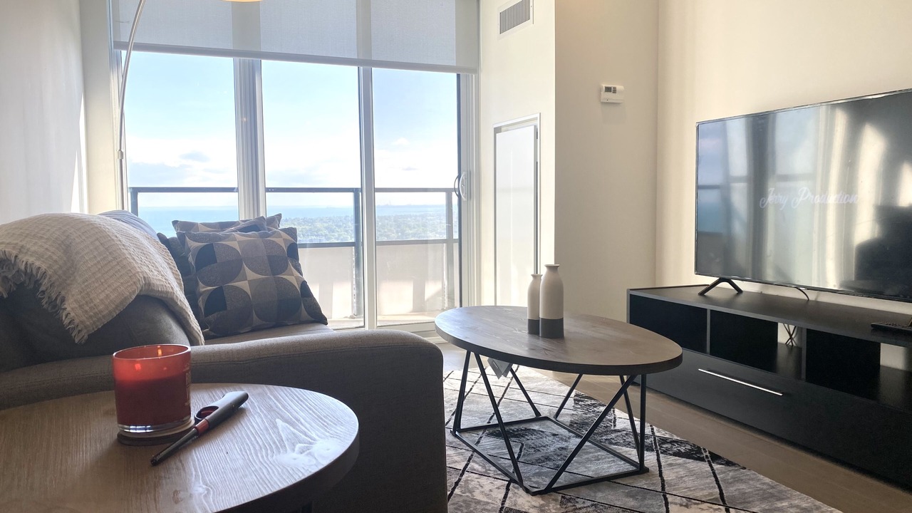 Photo of Livingroom in Humber Bay