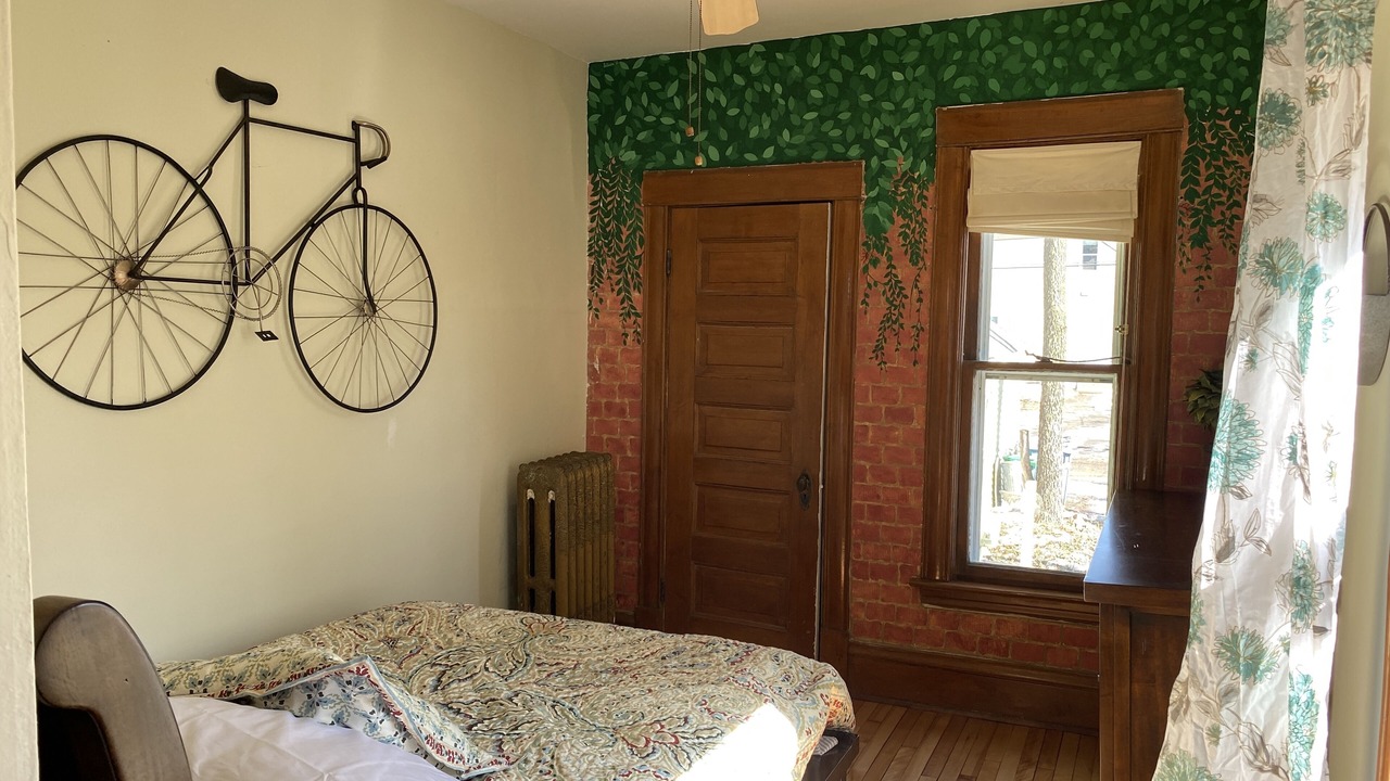 Photo of Bedroom in Whittier