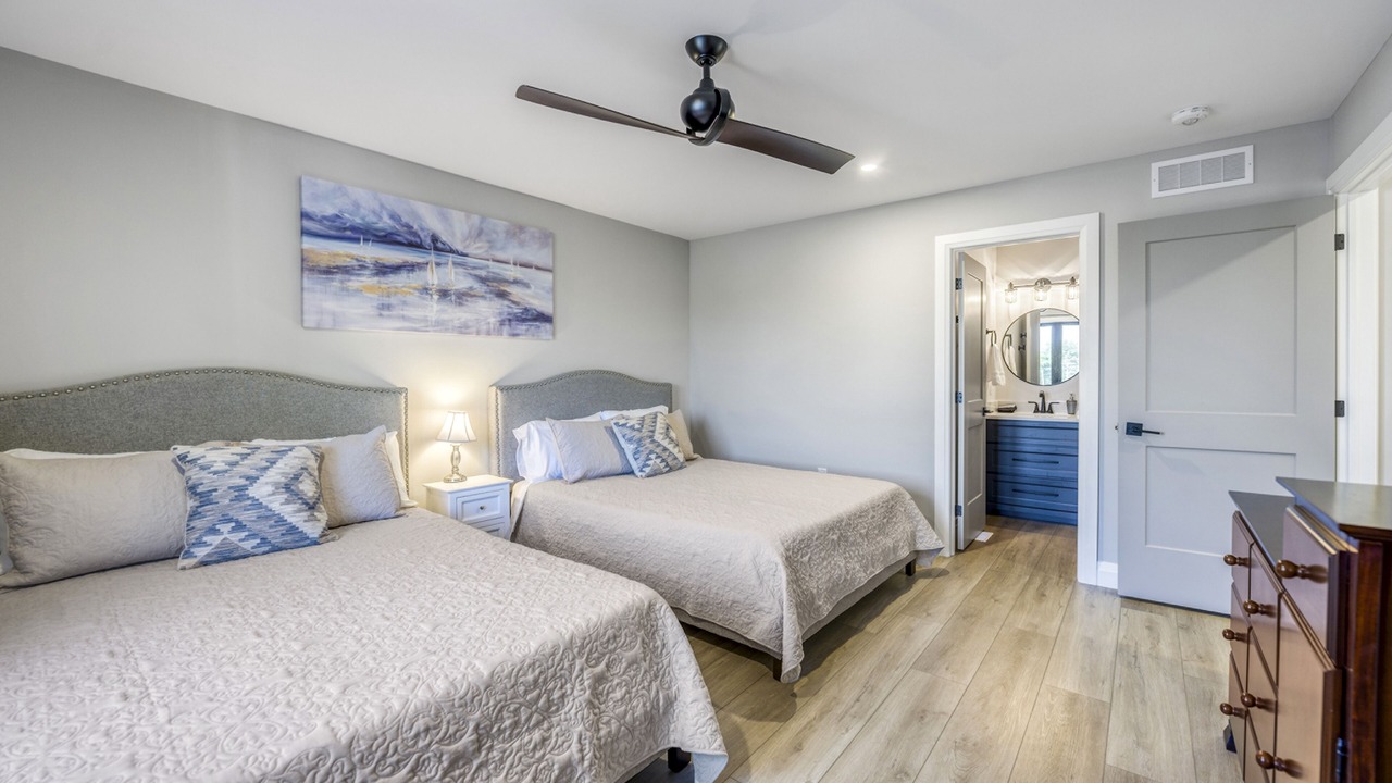 Photo of Bedroom in Grand Bend