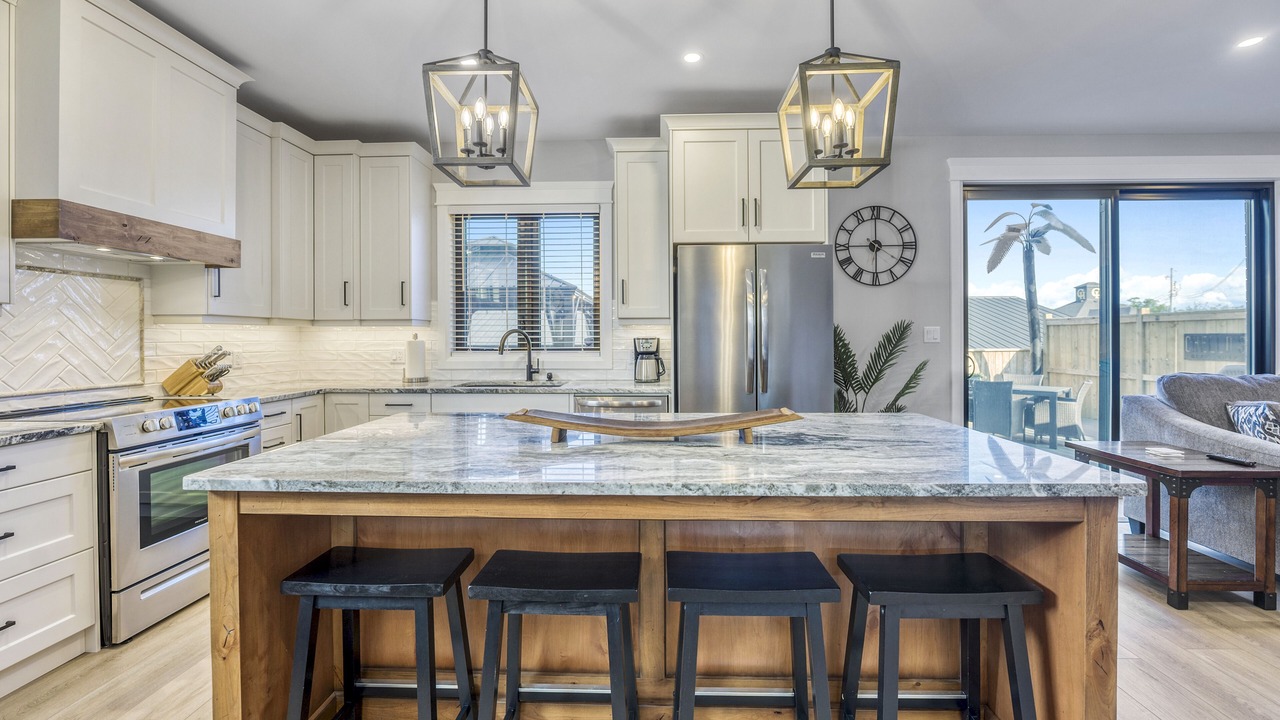 Photo of Kitchen in Grand Bend
