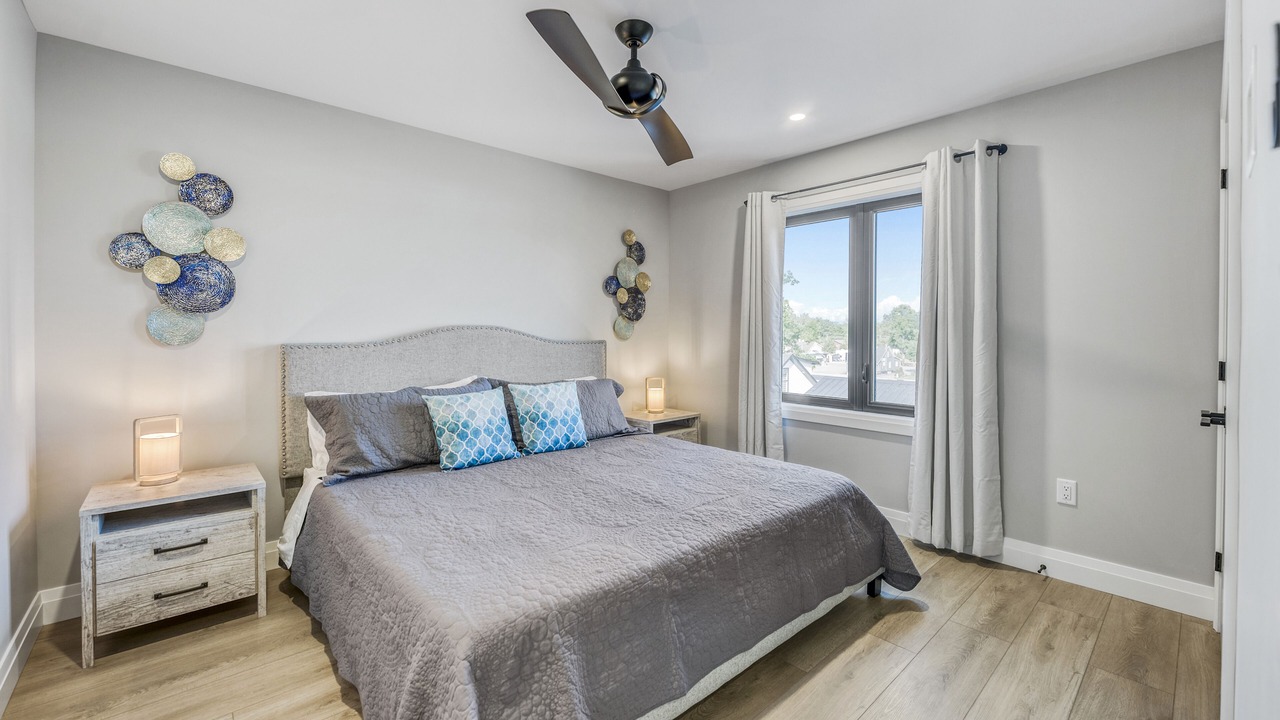 Photo of Bedroom in Grand Bend
