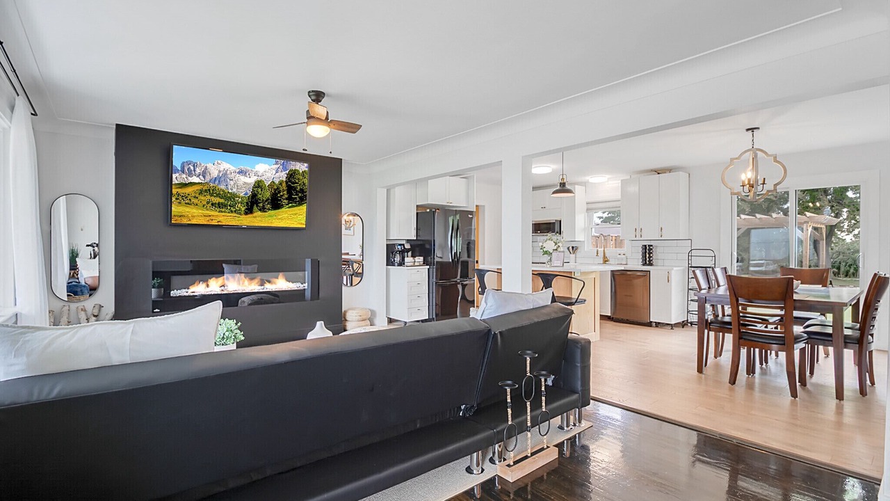 Photo of Livingroom in Pointe aux Roches