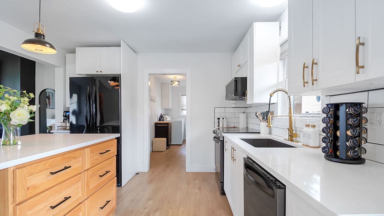 Photo of Kitchen in Pointe aux Roches