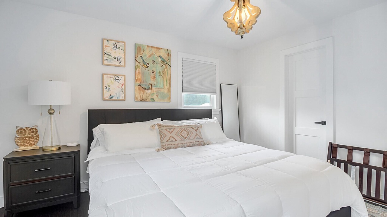 Photo of Bedroom in Pointe aux Roches