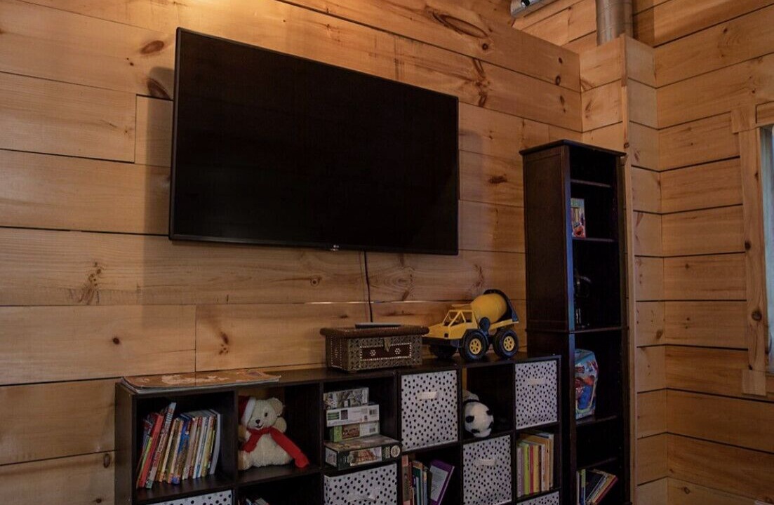 Photo of Bedroom in Algonquin Highlands