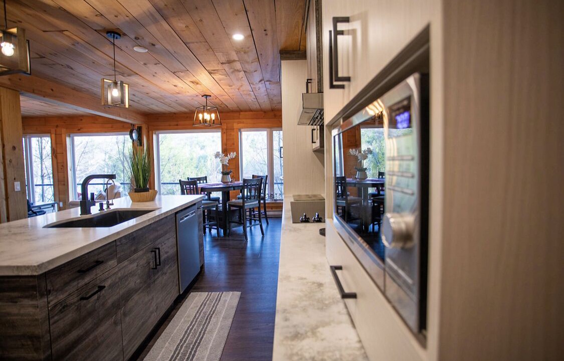 Photo of Kitchen in Algonquin Highlands