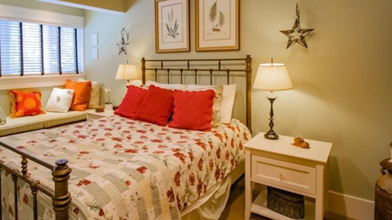 Photo of Bedroom in Baysville