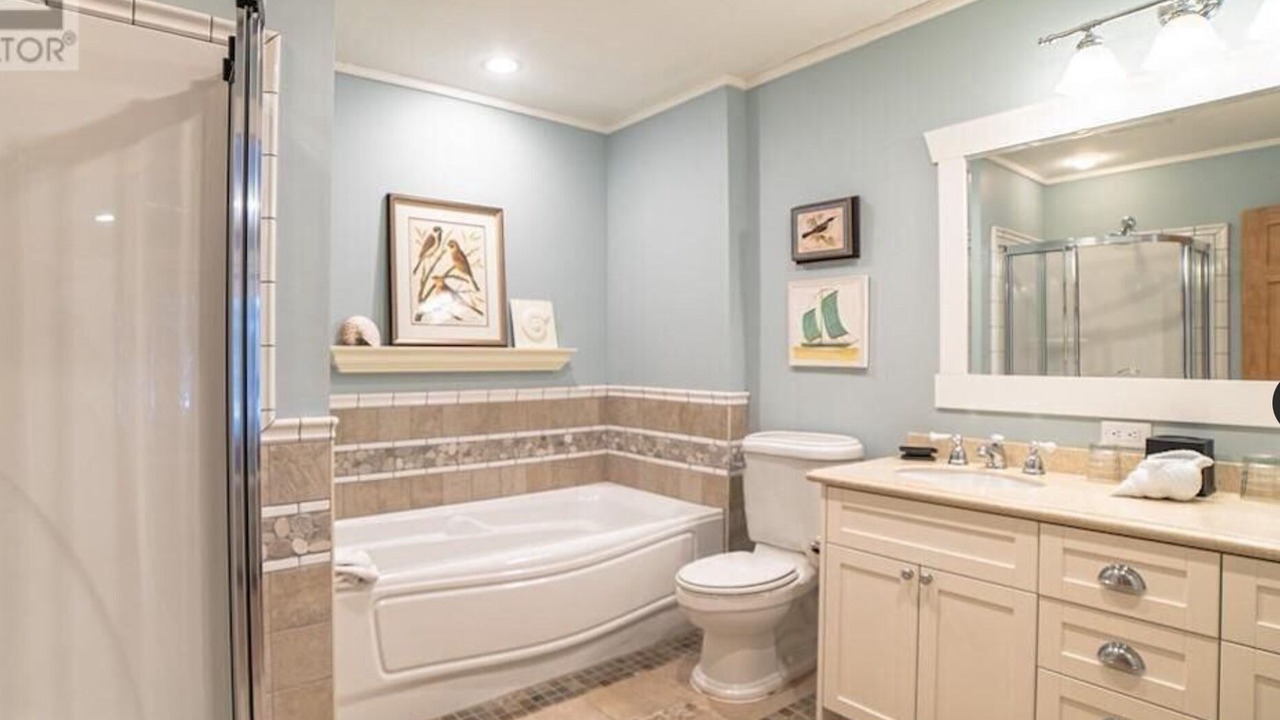 Photo of Bathroom in Baysville