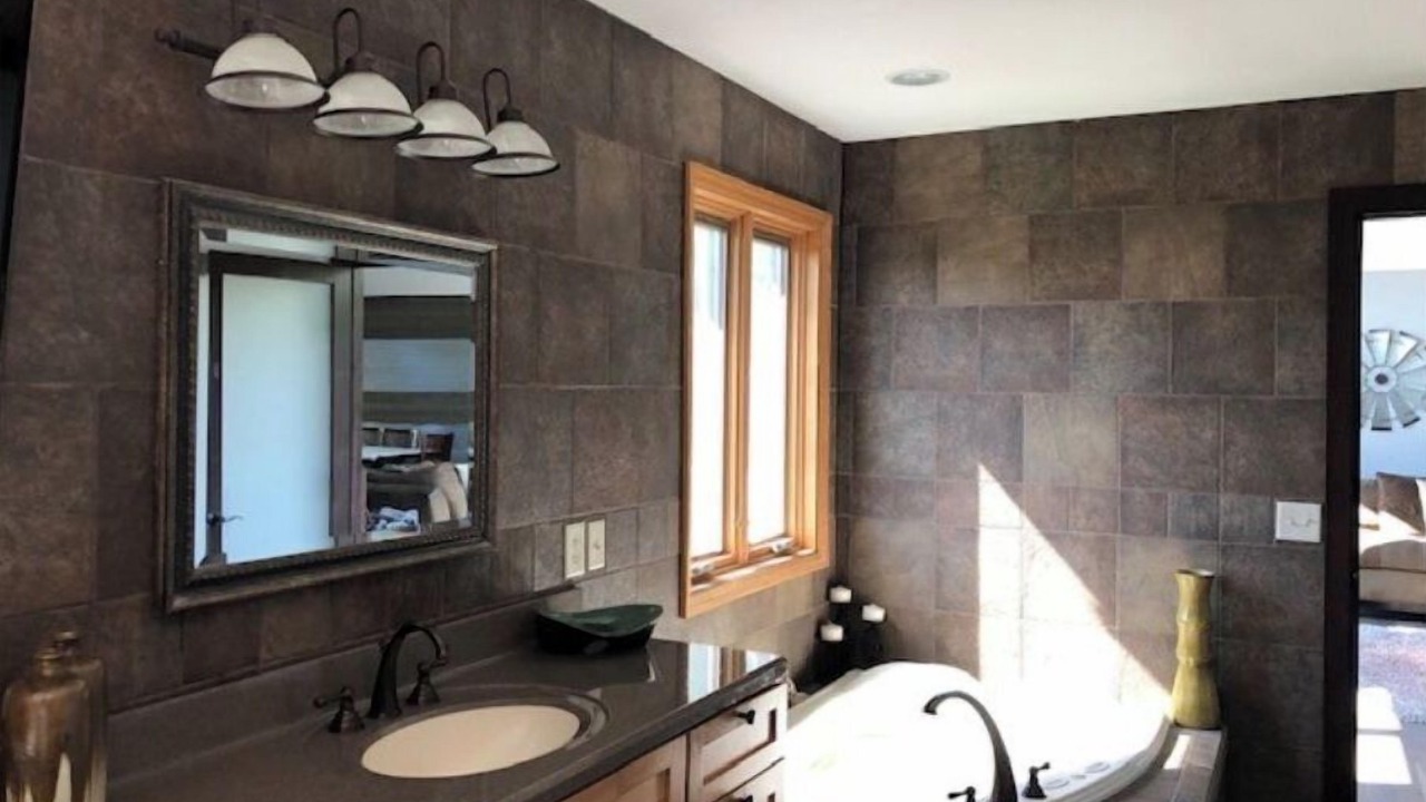 Photo of Bathroom in Duluth