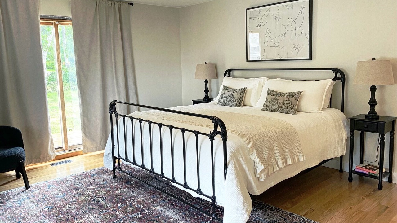 Photo of Bedroom in Consecon