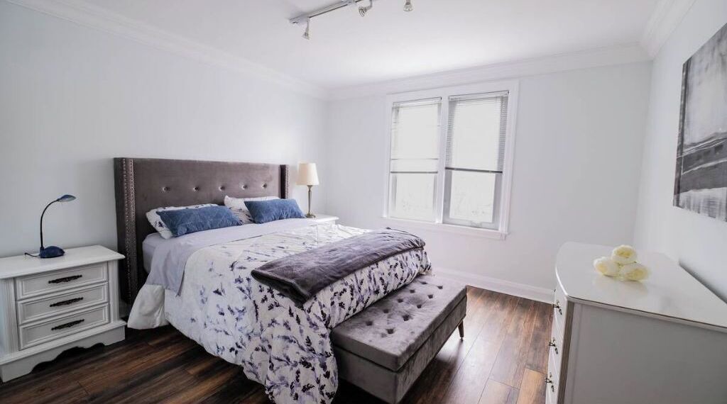 Photo of Bedroom in Lytton Park