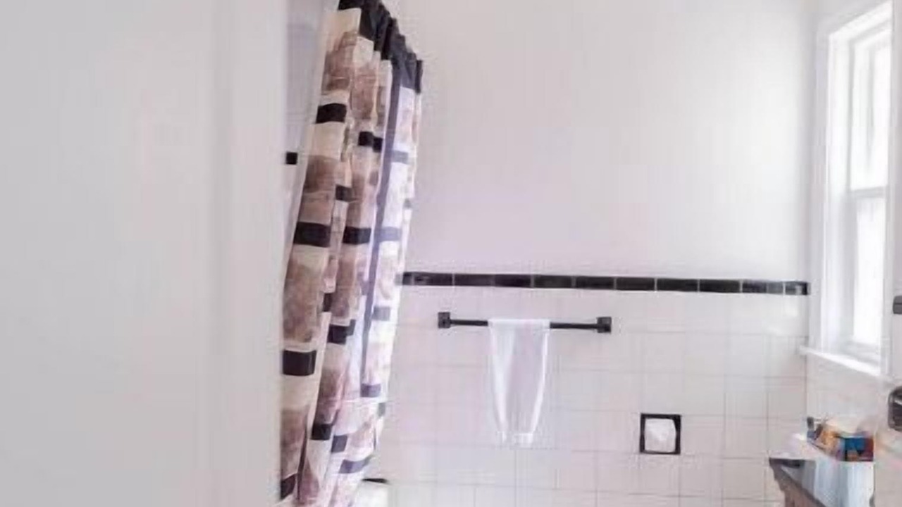 Photo of Bathroom in Lytton Park