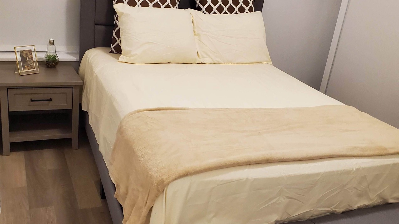 Photo of Bedroom in Briar Hill - Belgravia