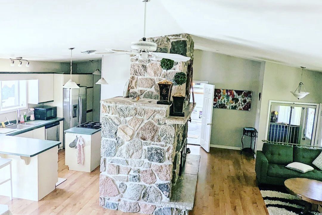 Photo of Livingroom in Trent Hills