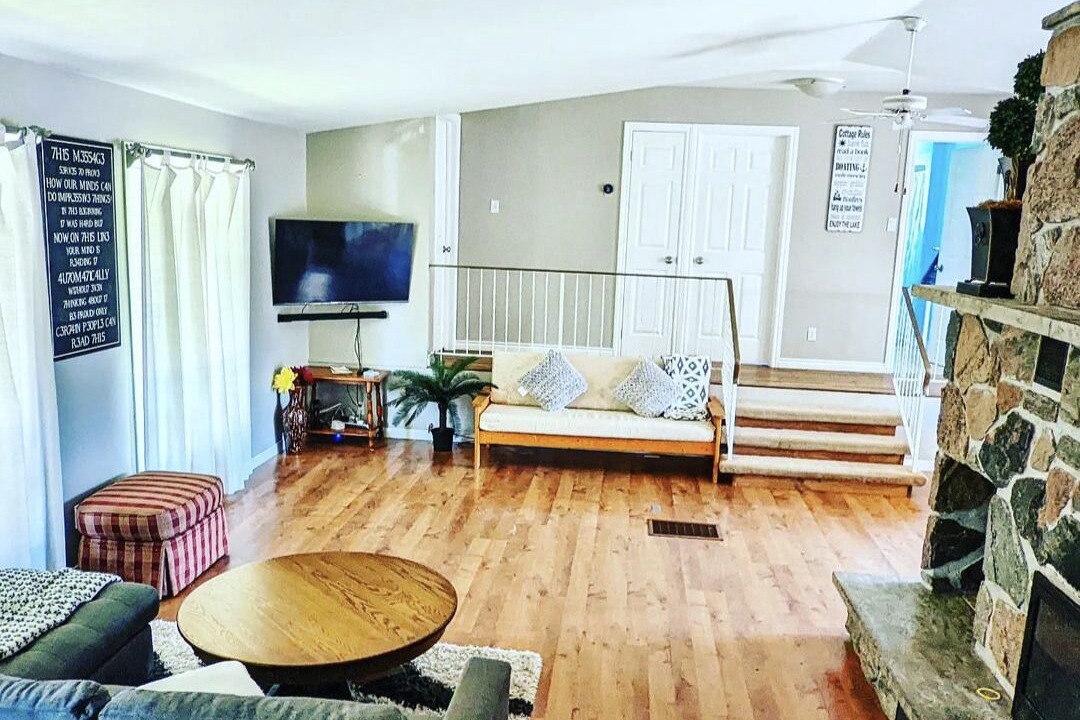 Photo of Livingroom in Trent Hills