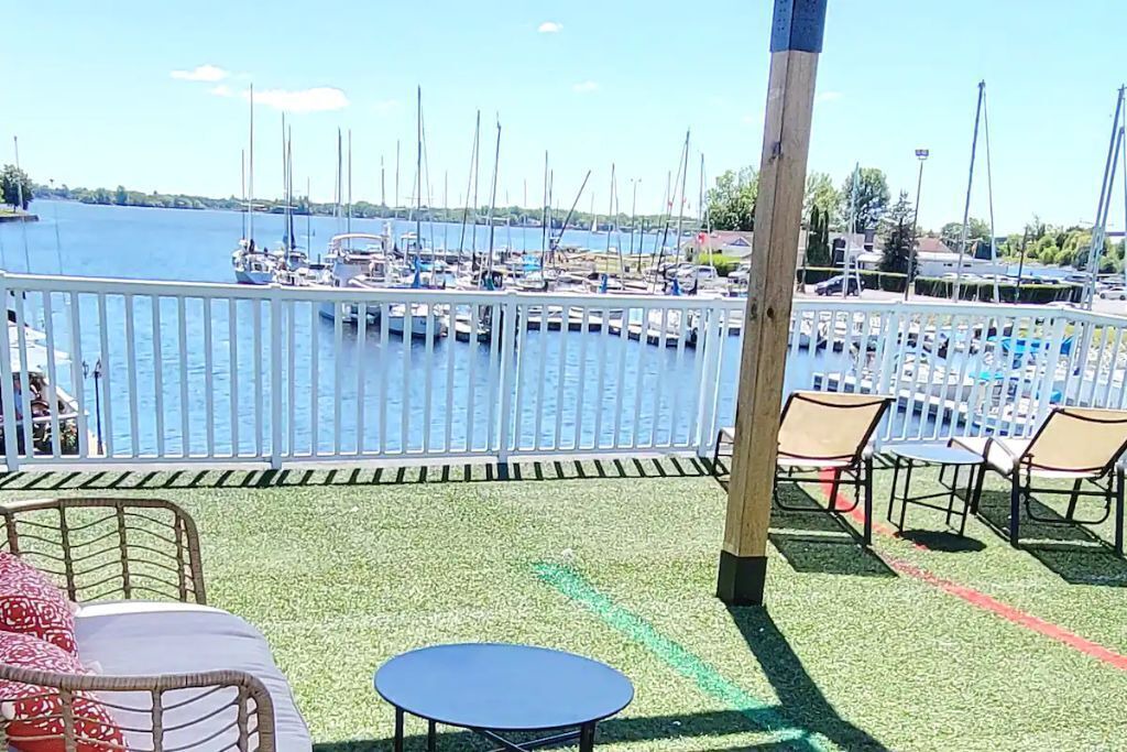Photo of Outdoor in Belleville