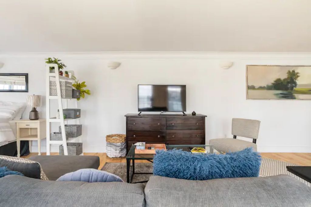Photo of Livingroom in Belleville