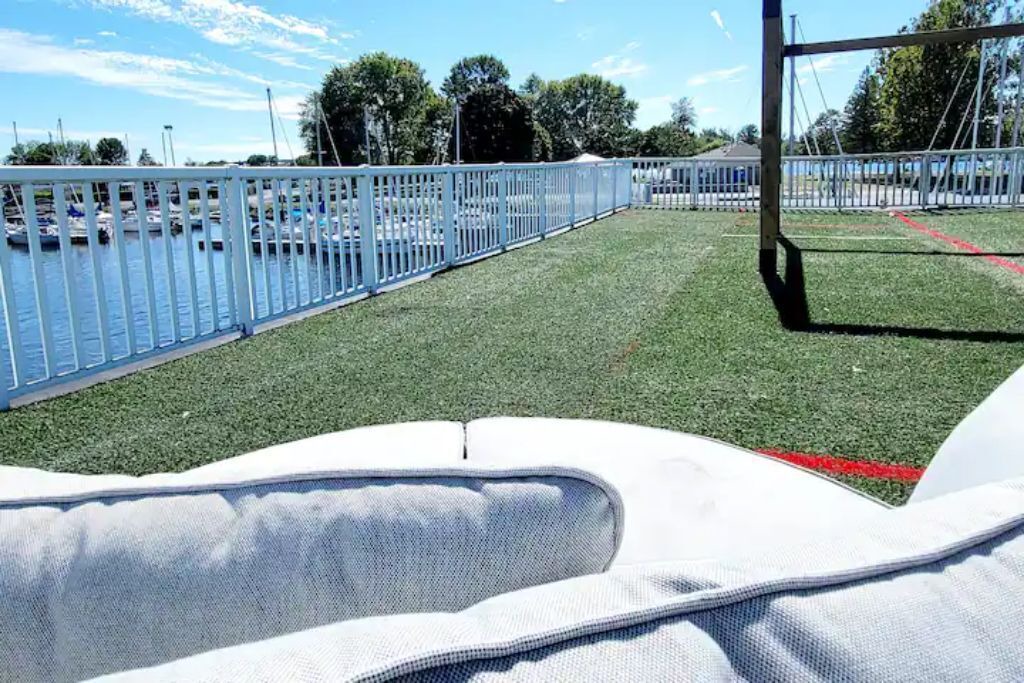 Photo of Outdoor in Belleville