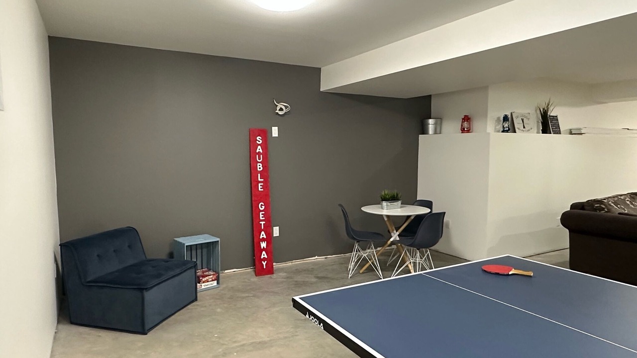 Photo of Bedroom in Sauble Beach