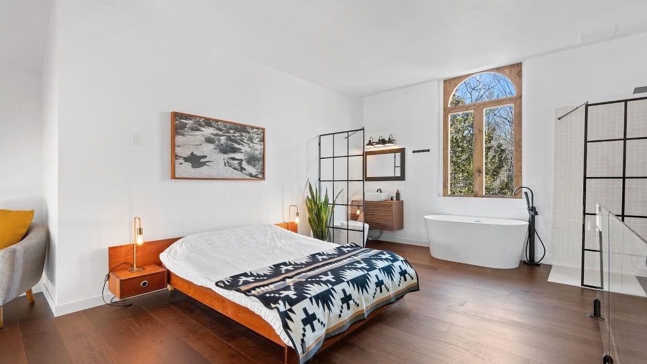 Photo of Bedroom in Washago