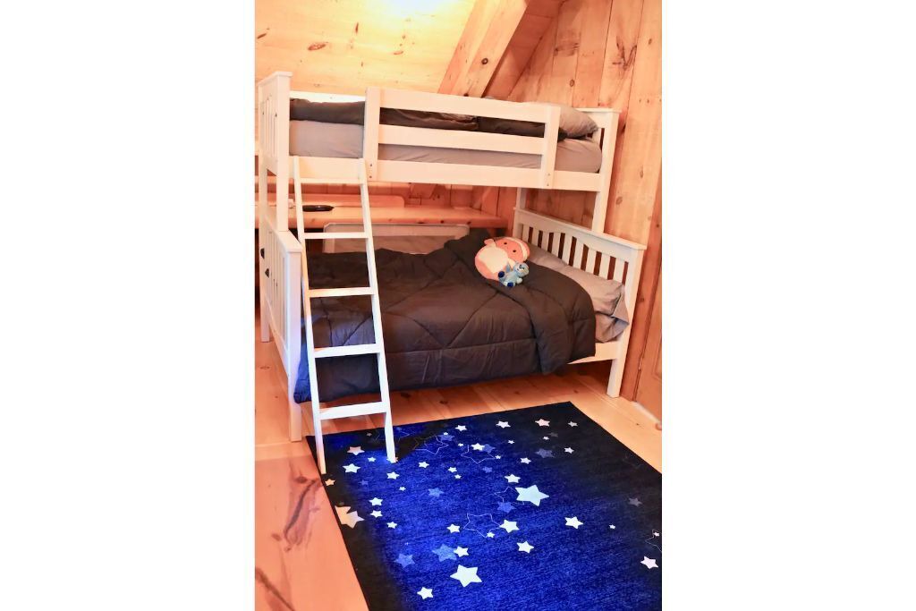 Photo of Bedroom in Mulmur