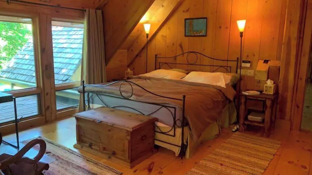 Photo of Bedroom in Mulmur