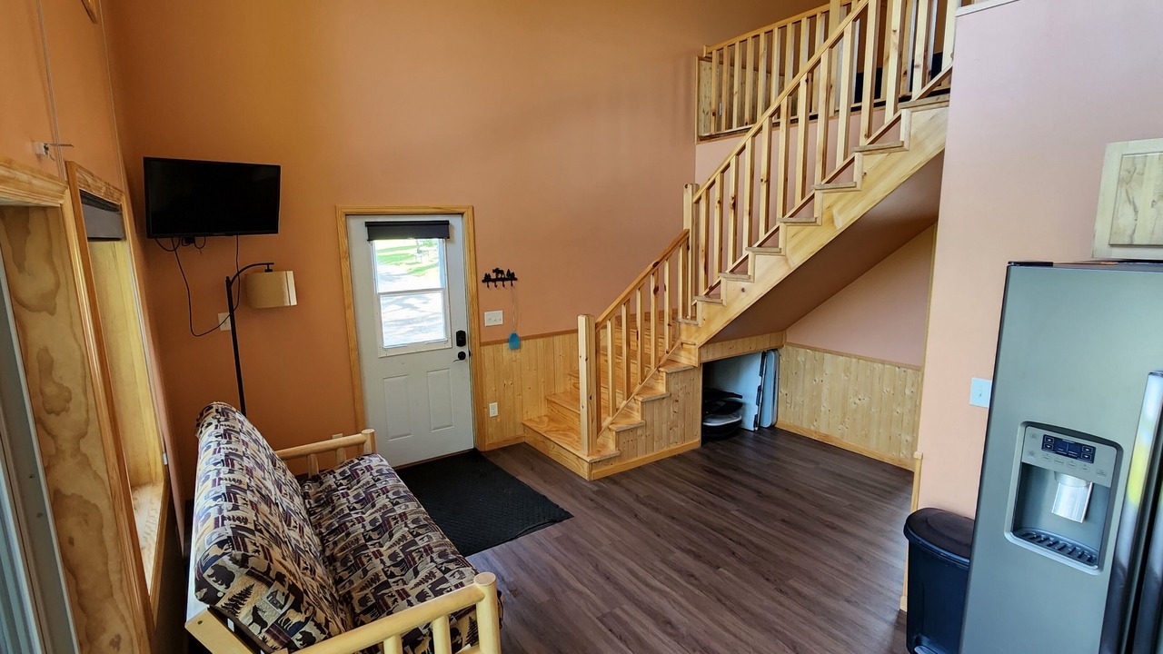 Photo of Livingroom in Hill City