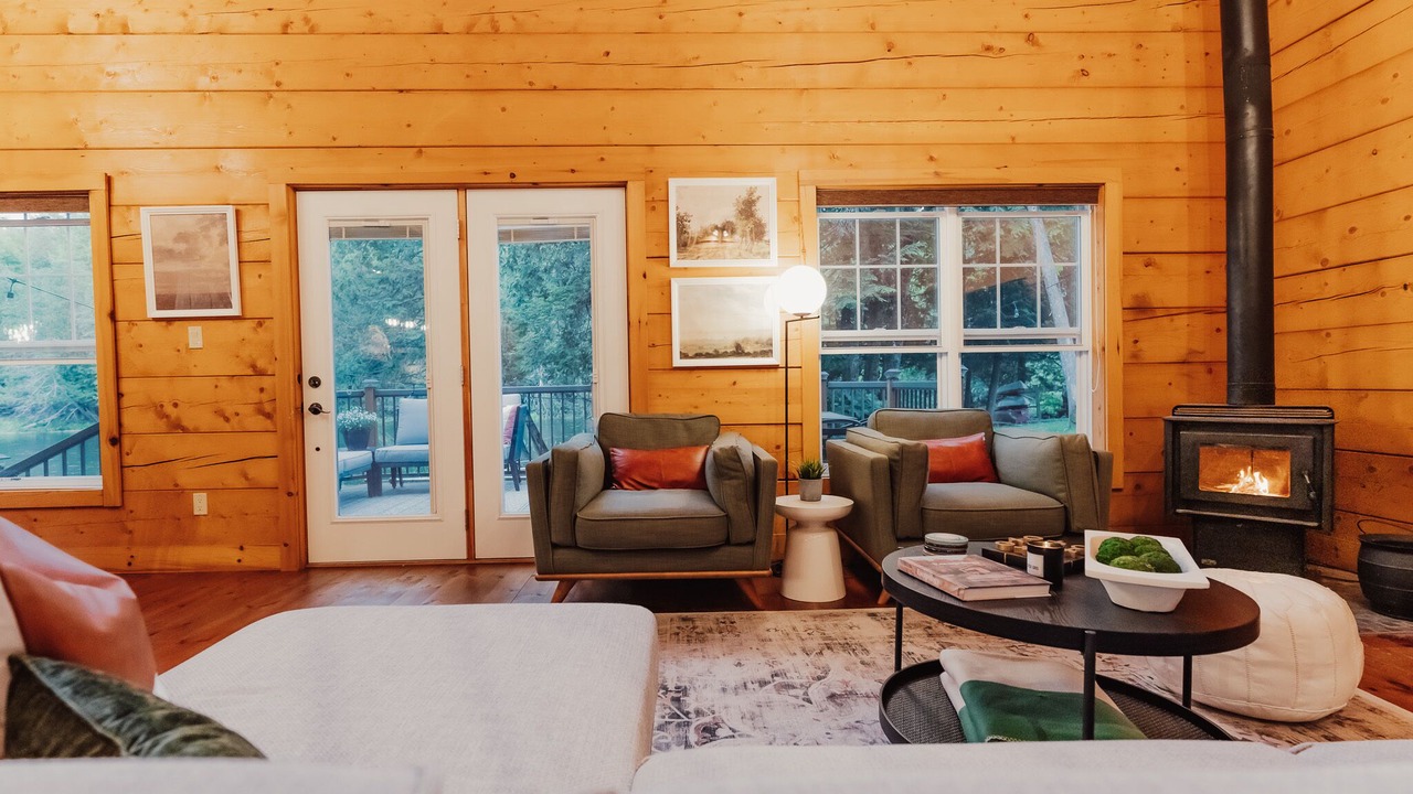 Photo of Livingroom in Lanark