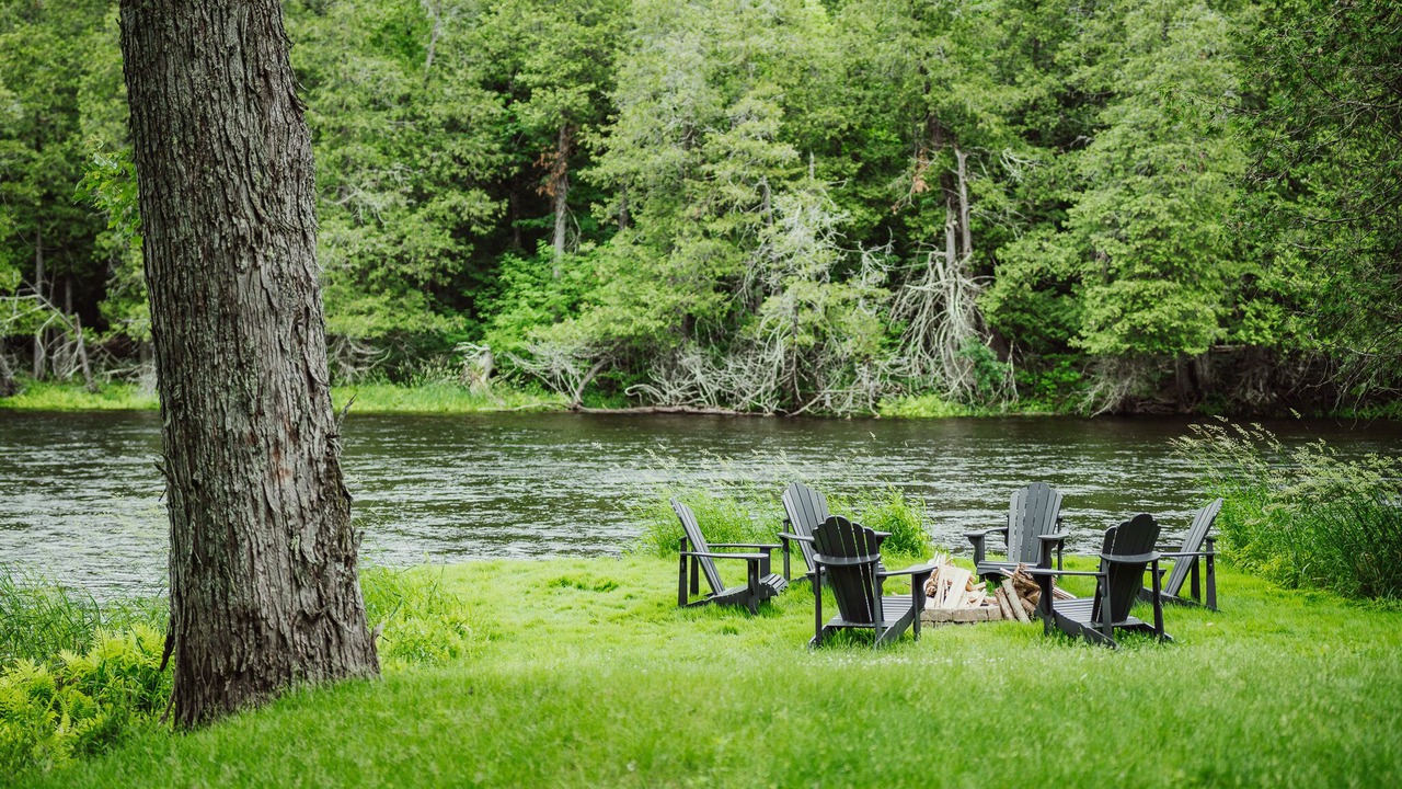 Photo of Outdoor in Lanark
