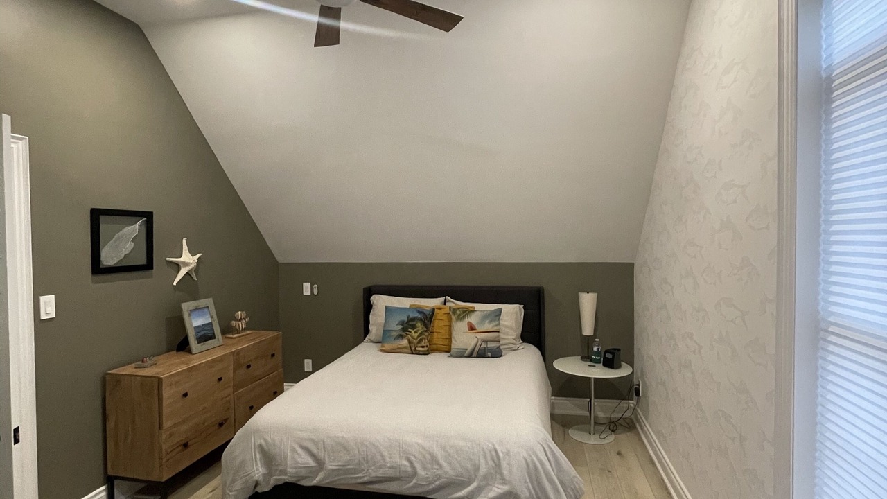 Photo of Bedroom in Long Point