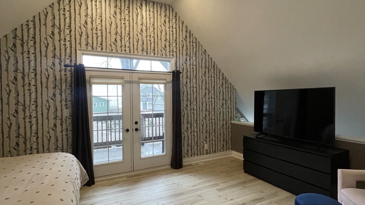 Photo of Bedroom in Long Point