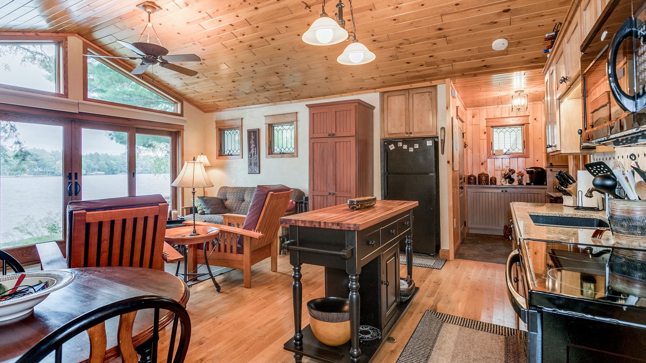 Photo of Livingroom in Hillman