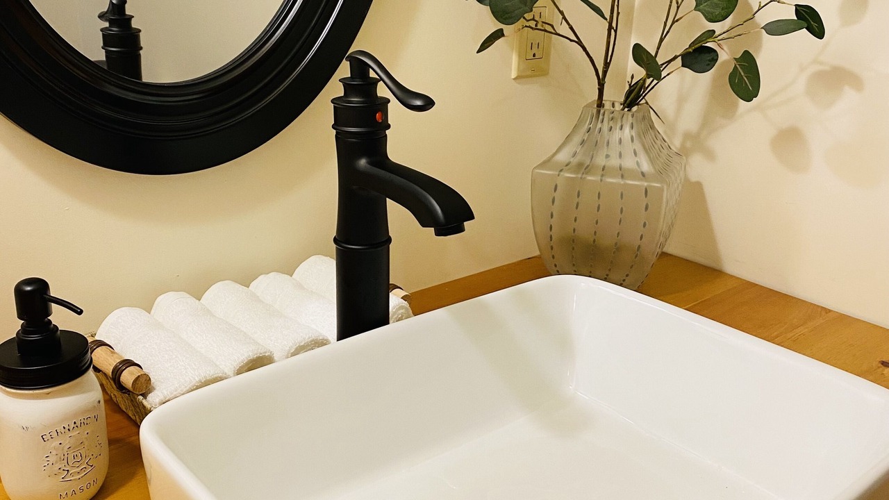 Photo of Bathroom in Chatsworth