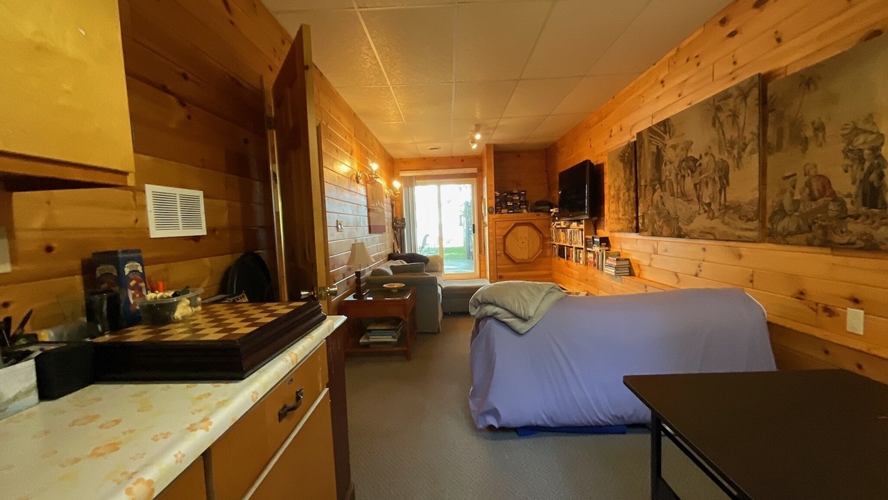 Photo of Bedroom in Victoria Road