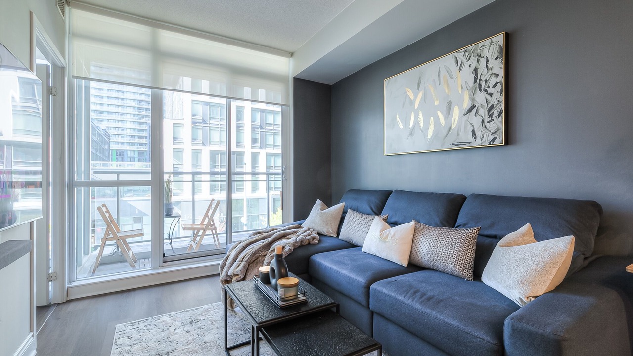 Photo of Livingroom in Fort York