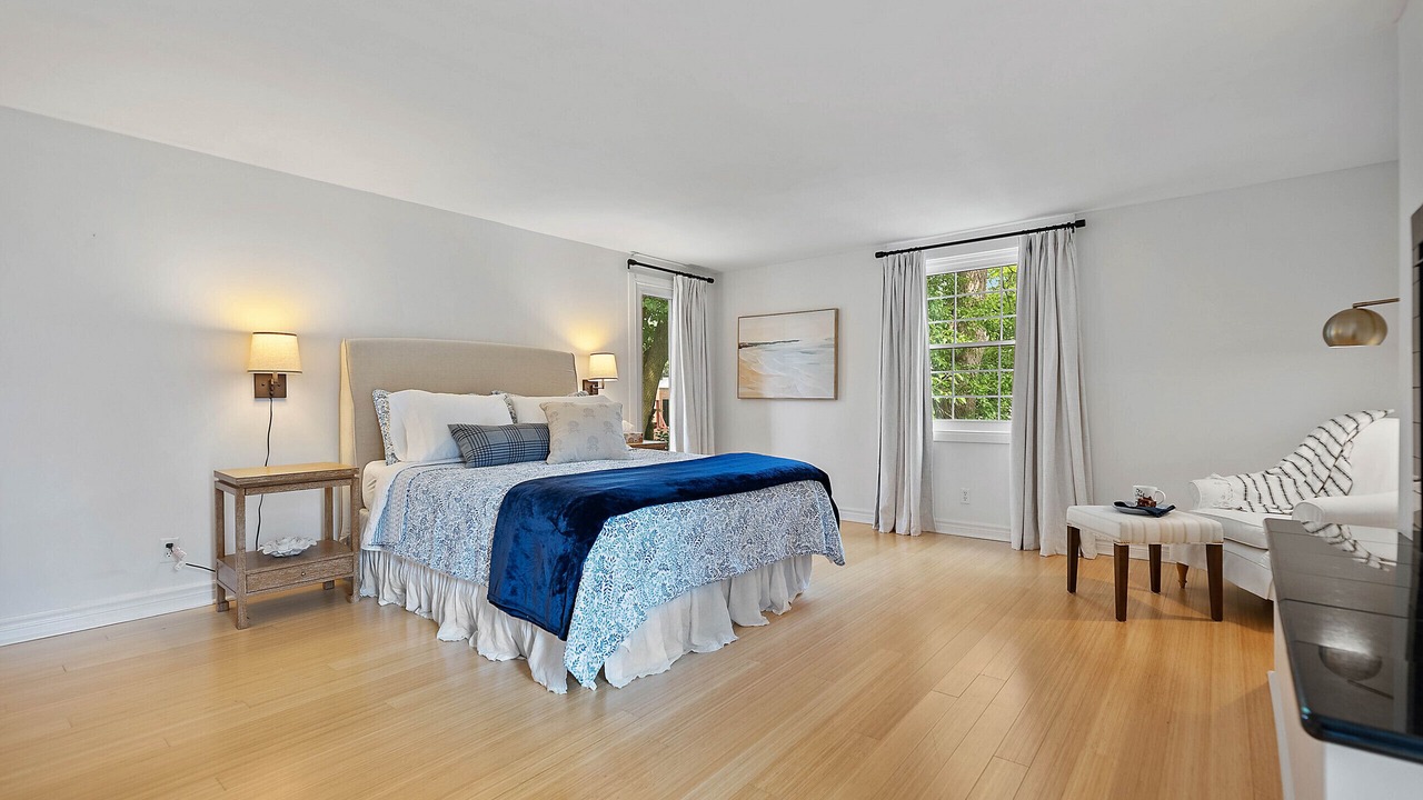 Photo of Livingroom in Old Town Historic District