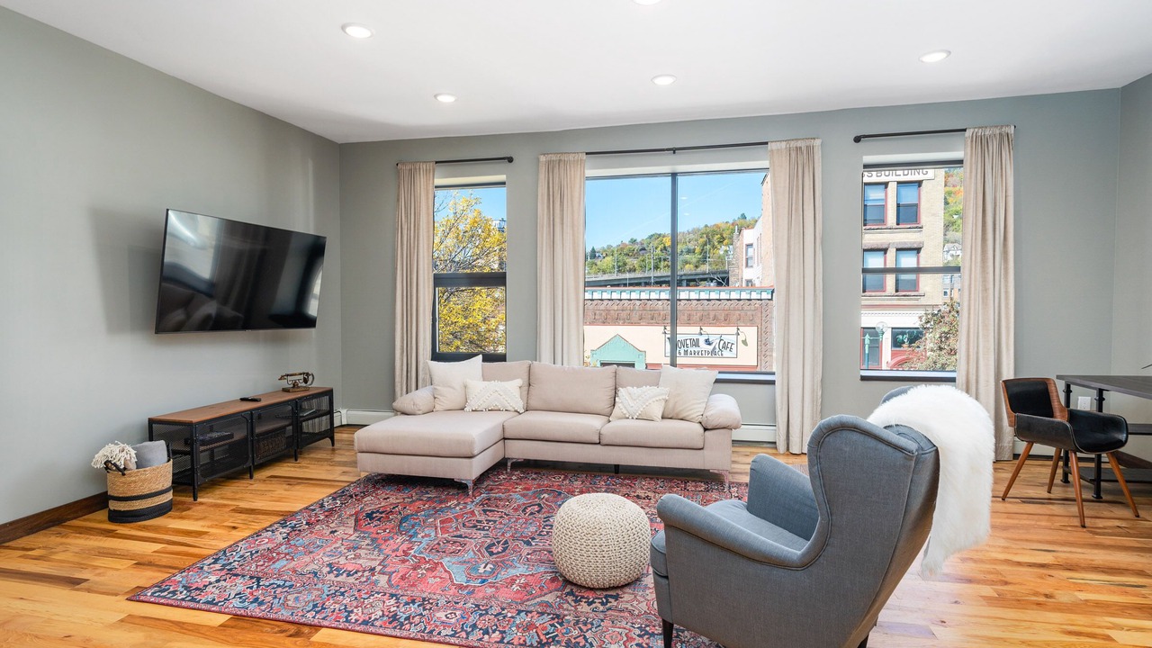 Photo of Livingroom in Duluth