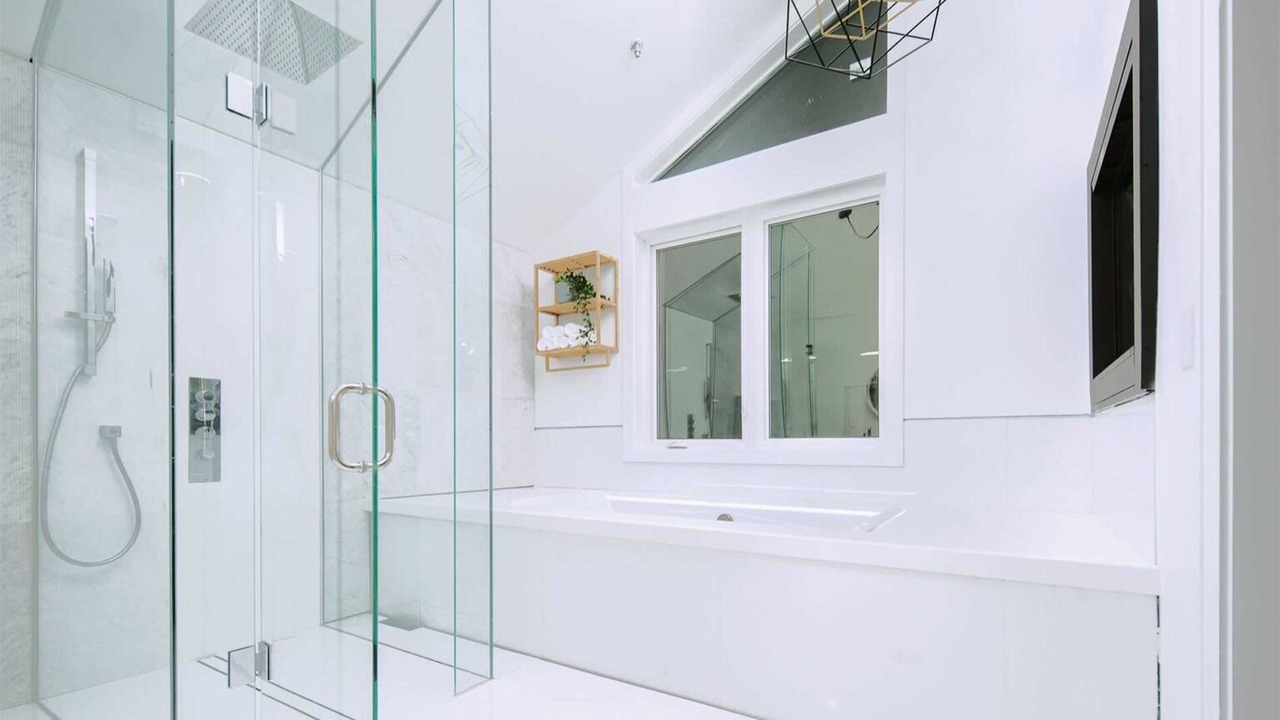 Photo of Bathroom in Willowdale