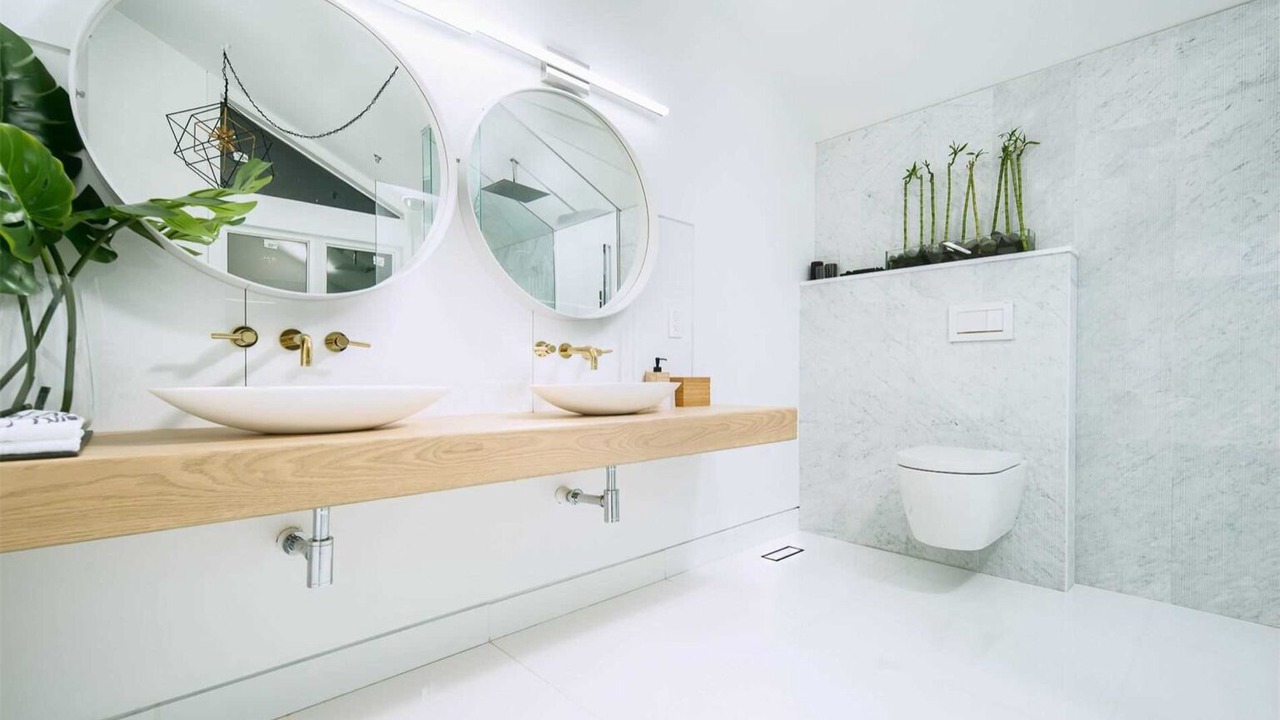 Photo of Bathroom in Willowdale