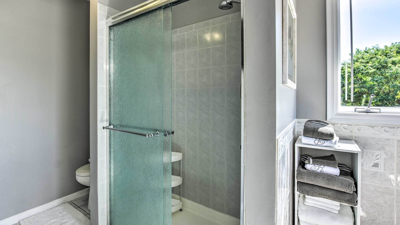 Photo of Bathroom in Maple Grove