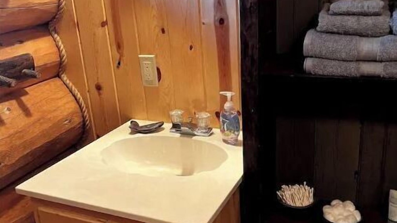Photo of Bathroom in Tower